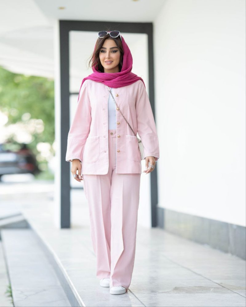 photo 2024 08 12 12 36 44 مانتو دانشجویی و روزمره