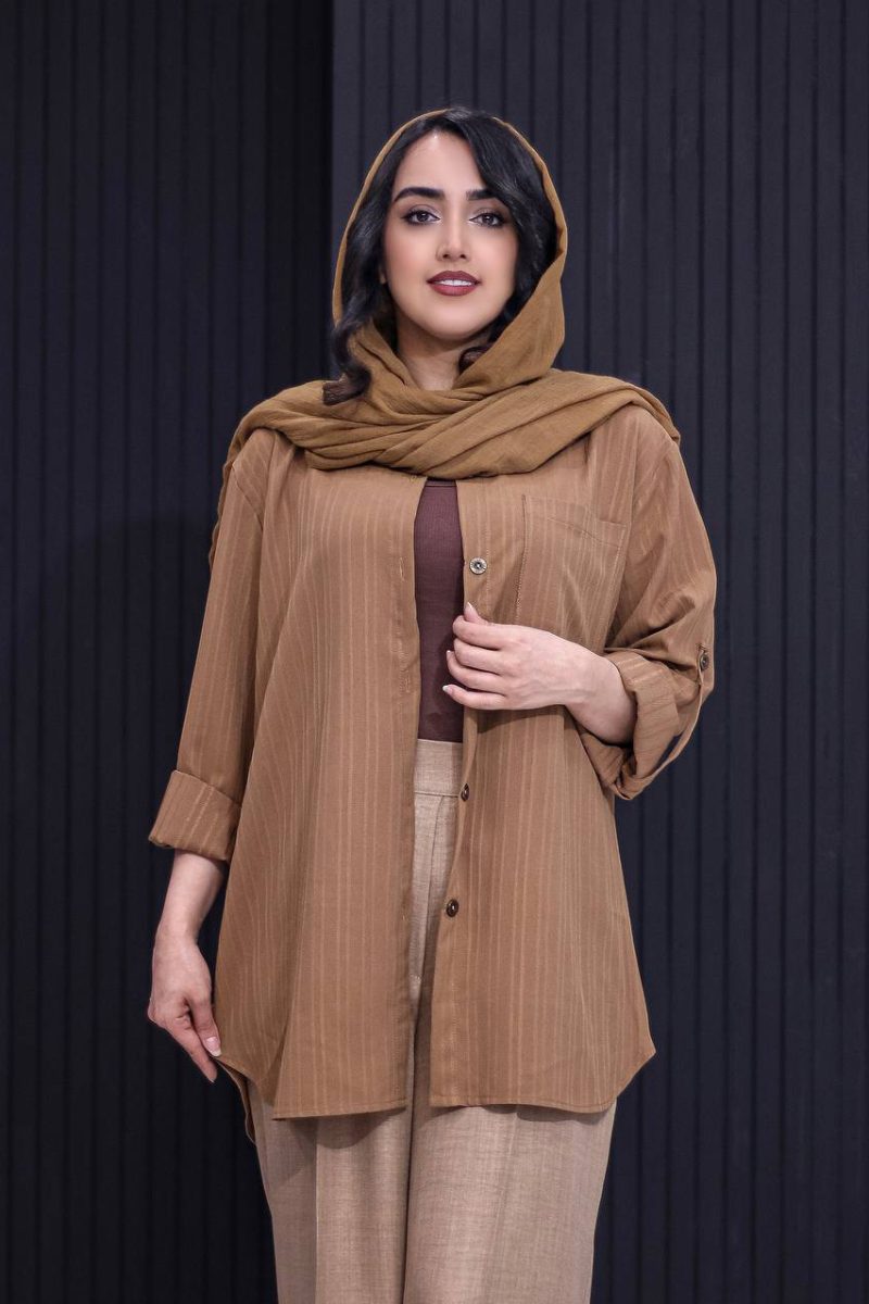 شومیز آیوا
