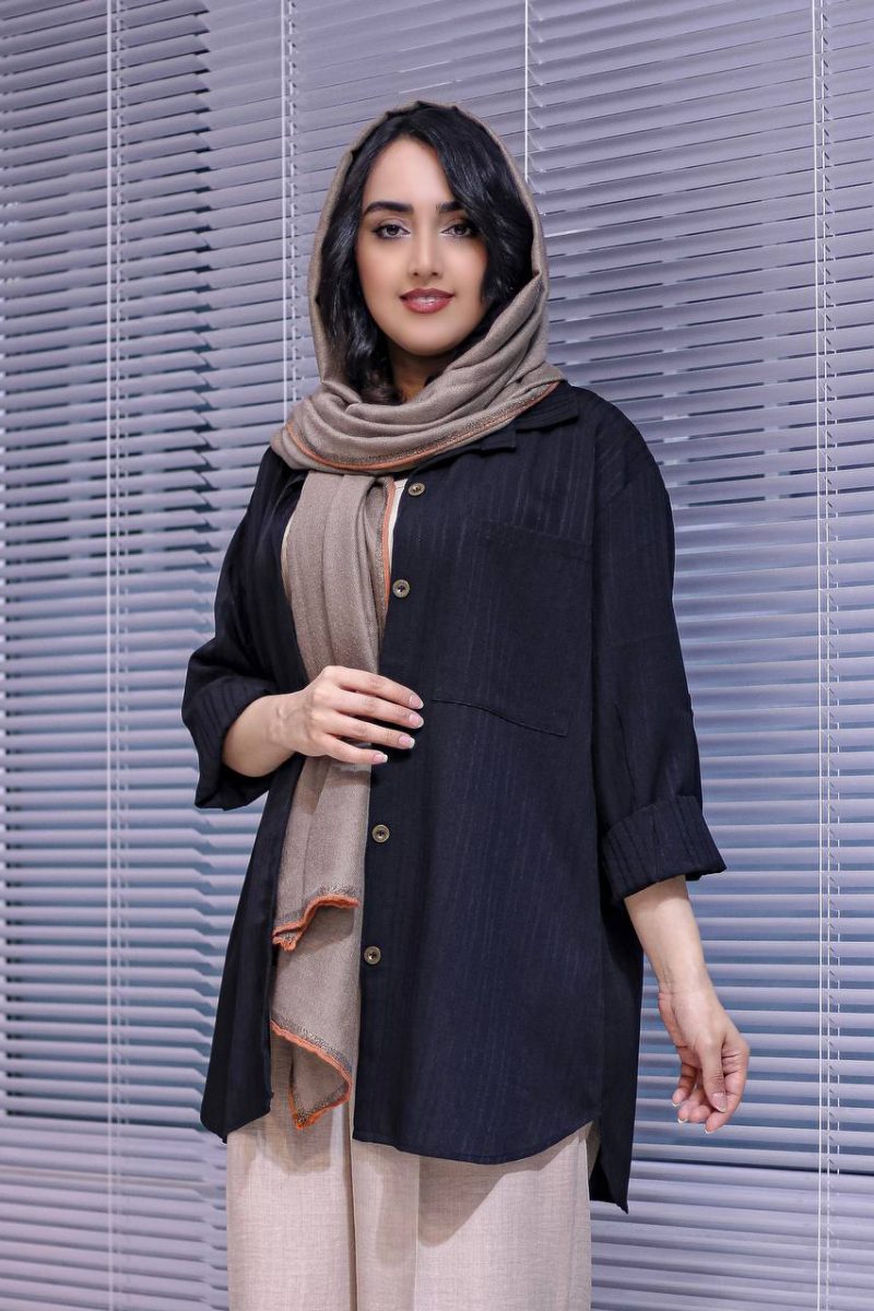 شومیز آیوا